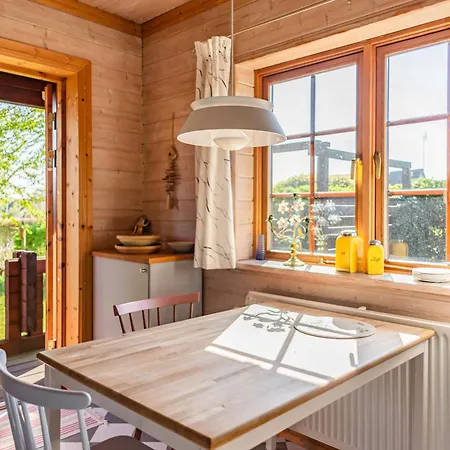 Wooden House Overlooking Svanninge Bakker *