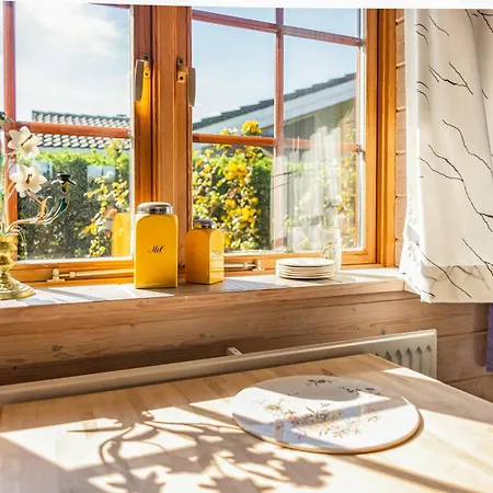 Wooden House Overlooking Svanninge Bakker Vakantiehuis